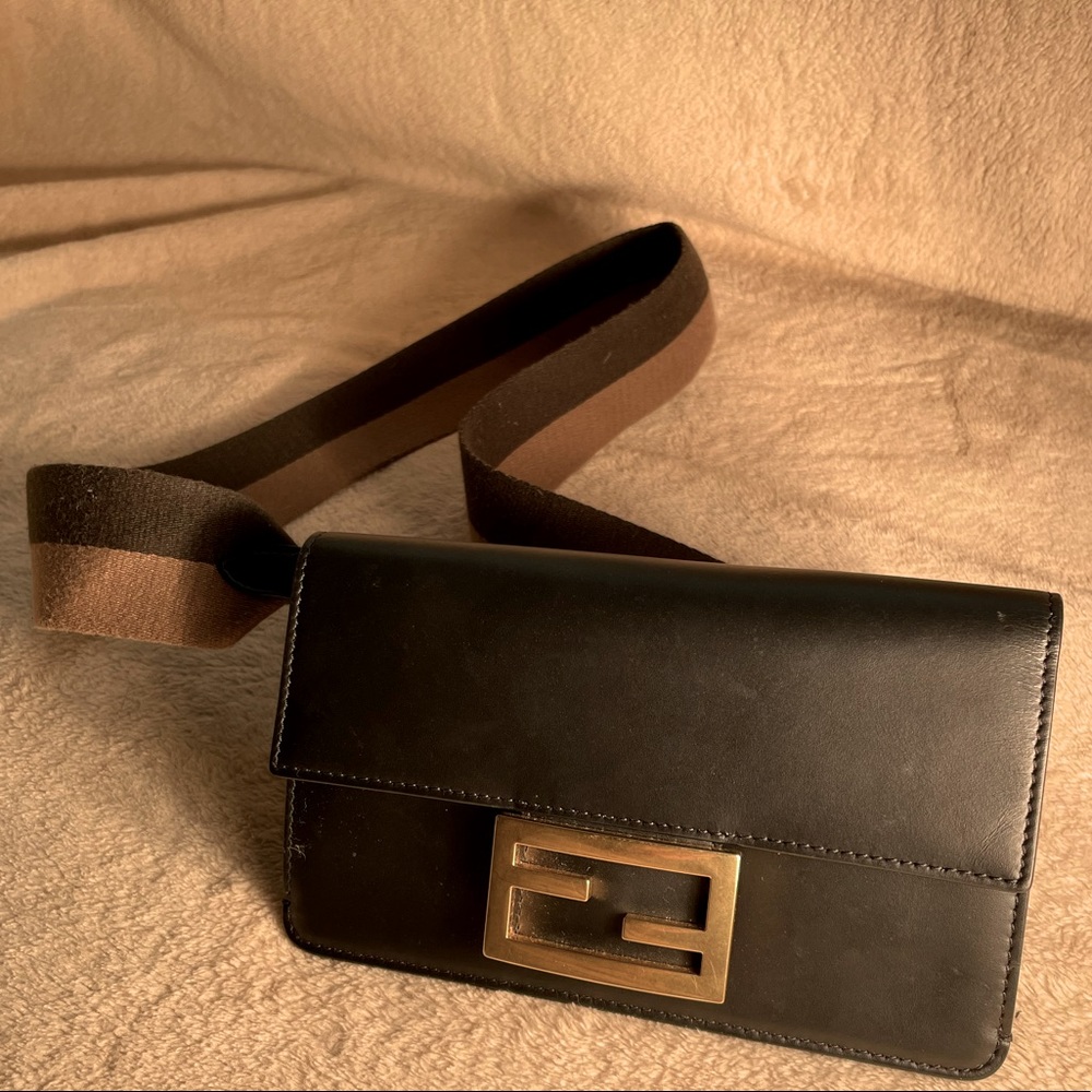 Fendi Roma flat baguette bag